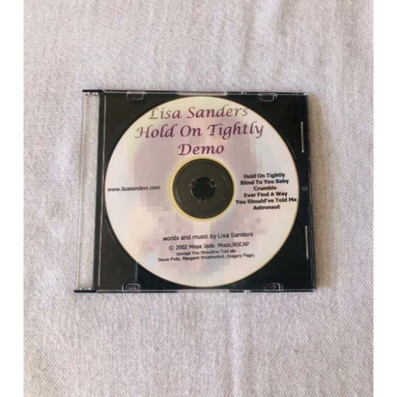 CD Lisa Sanders - Hold on Tightly - Picture 2 of 2